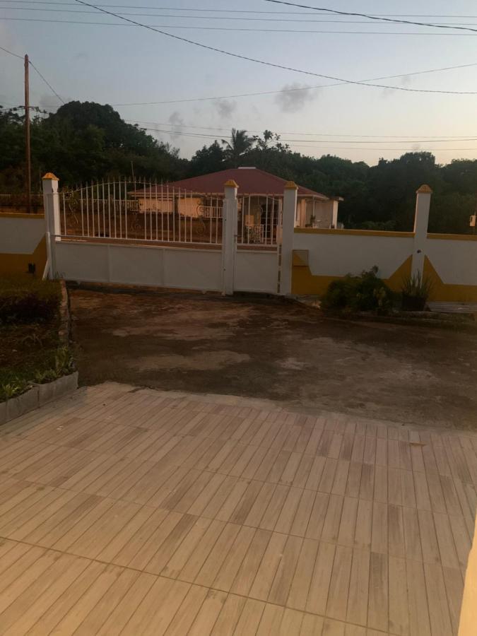 villa des aigles Anse-Bertrand Extérieur photo